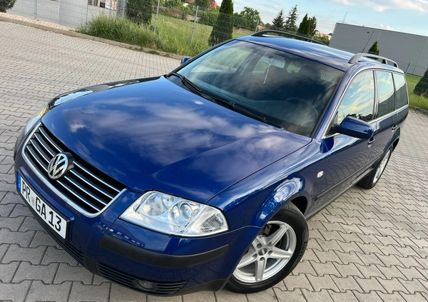 Volkswagen Passat cena 6500 przebieg: 217064, rok produkcji 2002 z Świdnica małe 254